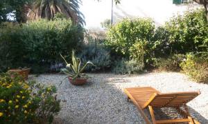 Mulinetti 2 rooms apt in Via del Castello - Xenia