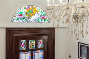 Victorian Elegance at Kingscliffe, Sleeps 17