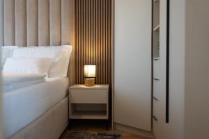 Zara Penthouse with top roof terrace and hot tub