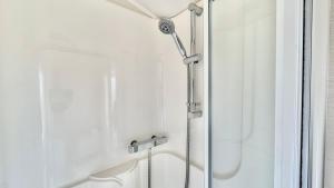 Marton Mere - 3 Bedroom Caravan