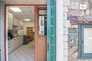 Guest Host - Saint Simplicio House img18