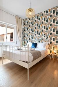 Cozy Studio Steps from Metro station