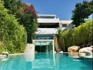 VILLA LAGUNA BLUE - Kavouri Vouliagmeni BEACH FRONT - 武利亚格迈尼