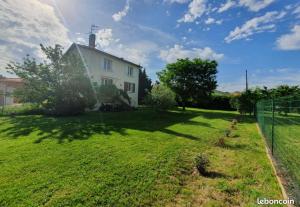 Maisons d'hotes Villa La Libellule 5 Chambres 2 Sdb 2 Wc Grand Jardin et Parking Prive : photos des chambres