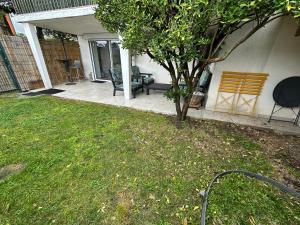 Maisons d'hotes Villa La Libellule 5 Chambres 2 Sdb 2 Wc Grand Jardin et Parking Prive : photos des chambres