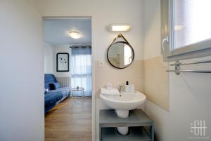 Appartements Neptune - Proche A10 - 2V - Parking : photos des chambres