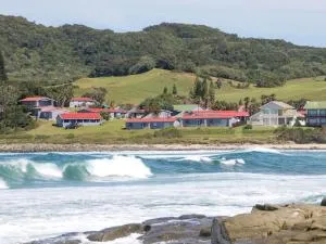 Whispering Waves - Haga-Haga