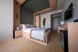 Superior King Room room in AVEC HOTEL