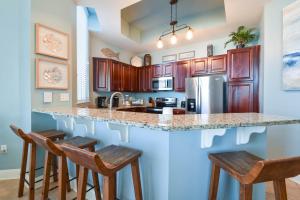 Silver Beach Towers W206