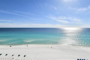 Silver Beach Towers Eph1701