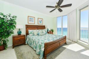 Silver Beach Towers E806