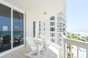 Silver Beach Towers W601