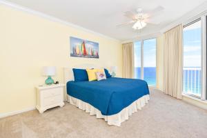 Silver Beach Towers E1606