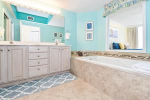 Silver Beach Towers E1606