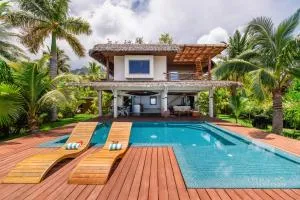 Villa Iti - 3BR Oceanfront Villa w Beautiful Pool - Pihaena