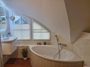 Rosenbergperle - 300m zum Strand