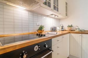 Luxury Karmelitska 2B apartment