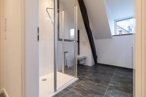 Fewomo, MoselSky, Stilvolle Dachgeschoss-Ferienwohnung mit Charme