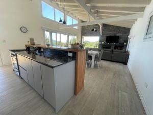 My Way, Casa de Montaña