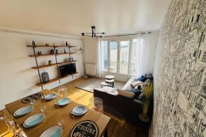 5-room apartment in the heart of the city center