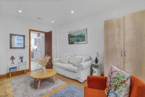 Studio Flat on Londons Famous Brick Lane - Historic Location in the Heart of Londons East End
