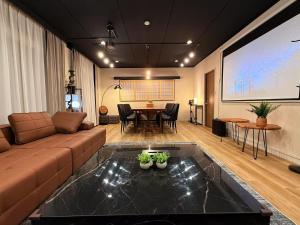 The Hills Suite Daikanyama & Omotesando-Shibuya-Harajuku-Meiji Shrine & 10-minute walk from Daikanyama