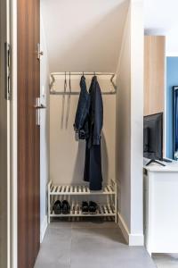 Urban Chic & Great Location & Modern Studio Apartment - #O3