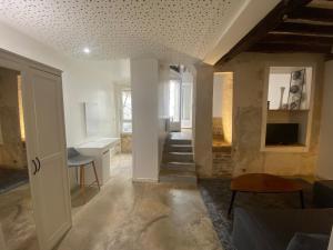 Appartement Atypique Cosy et Hyper Centre Paris 10eme près du Canal Saint-Martin