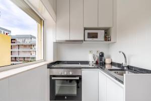 Seaside Urban Retreat – 5min to Esposende Beach