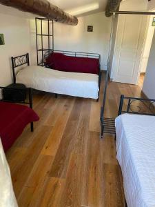 Provencal villa with pool