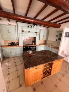 Provencal villa with pool