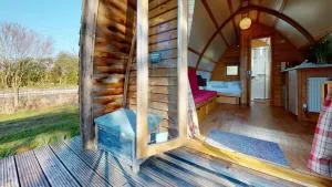 Hill Farm and Orchard - Stanbridge