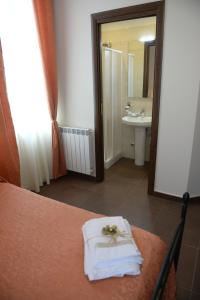 Habitación Doble con baño privado - 2 camas