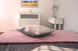 Appartements La Colombiere - Vue imprenable sur l'Ardeche - Tres Calme - Tres bien situe - Residence Privee : photos des chambres