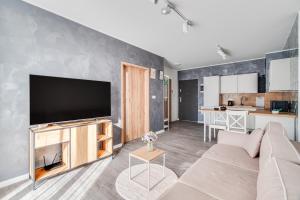 Drabika 46 by Homeprime