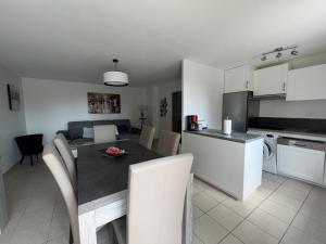 Les dunes, appartement avec piscine