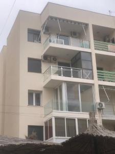 Sandy Beach apartment