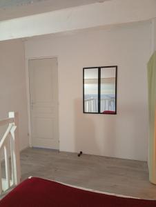 Appartements beau t3, proche centre-ville, parking : photos des chambres