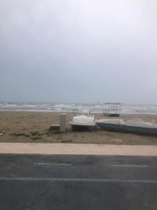 Sandy Beach apartment