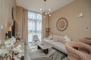 1Bedroom Apartment Oak Luxury by Blue Cloud Holidays