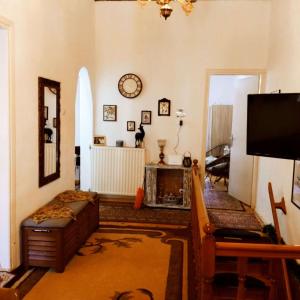 Historic Manor Kavala