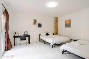 liwei music pool villa