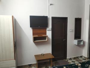 Aman Inn