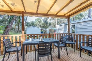 Campings Mobil Home 150 : photos des chambres