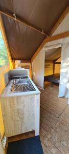 Campings Camping 3 etoiles - Piscine - ccaideg : photos des chambres