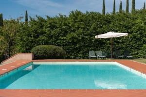 Green Hill Apartment In Tuscan Countryside