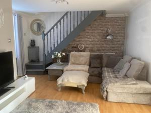 Welsh Retreat with Stunning Views sleeps upto 4