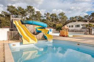 Campings Mobil Home 151 : photos des chambres