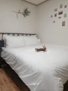 Luna Casa - Sang-dong