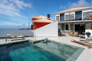 Villa Island Roots by An Island Apart